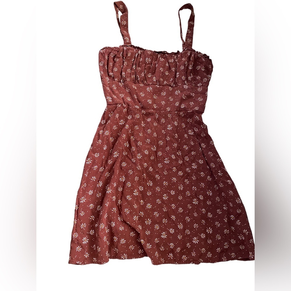 {Trix} Small Floral Print Fitted Midi Dress